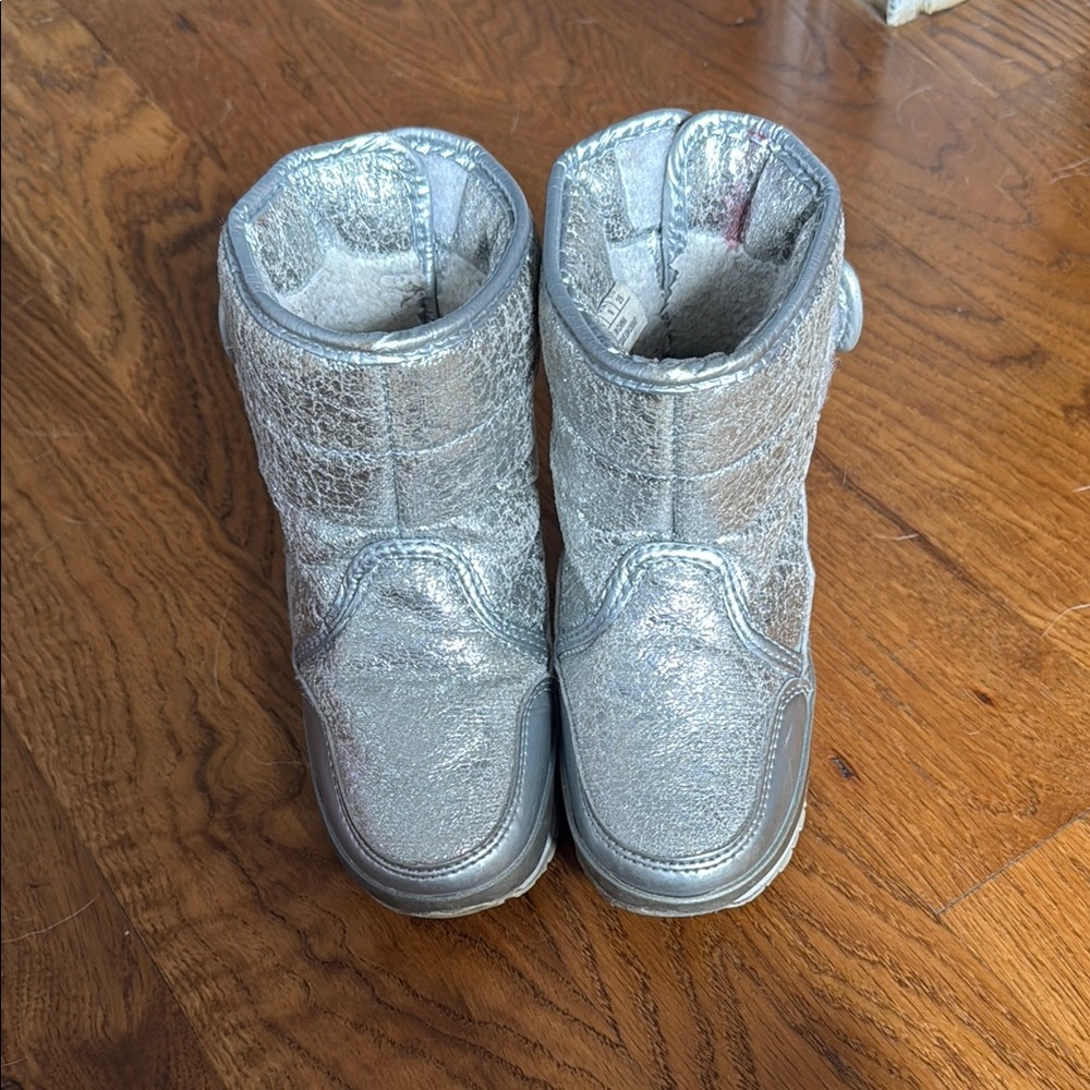 RubberDuck Kids Cracked Silver Metallic Winter Boots